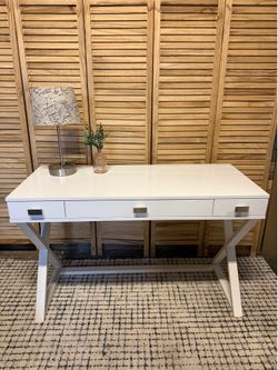 Vanity Desk