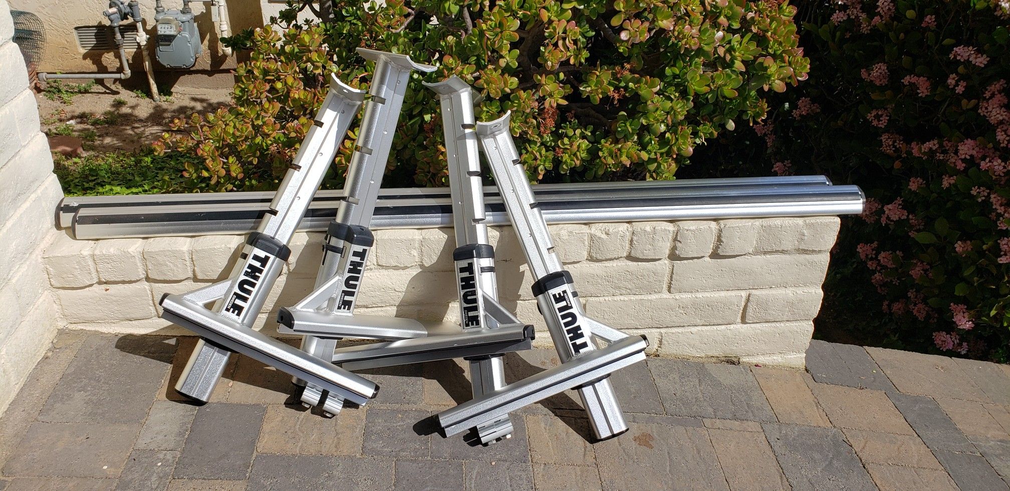 THULE 422XT XSPORTER MULTIHEIGHT ALUMINUM TRUCK RACK WITH XK1 ADAPTER