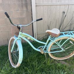 Girls Bike -Huffy 