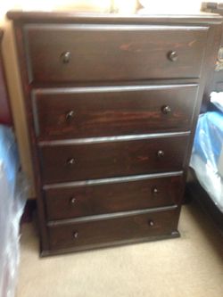 Pinewood Brown jumbo Chest