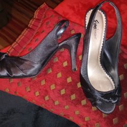 9.5W Satin Party Heels