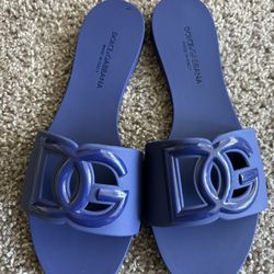 Dolce & Gabbana Women’s Size 10.5 Sandal