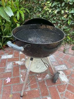 Weber grill 18in