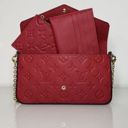 𝐋𝐨𝐮𝐢𝐬 𝐕𝐮𝐢𝐭𝐭𝐨𝐧 𝐅𝐞𝐥𝐢𝐜𝐢𝐞 𝐏𝐨𝐜𝐡𝐞𝐭𝐭𝐞 𝐁𝐚𝐠