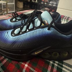 Nike Air Max Size 8