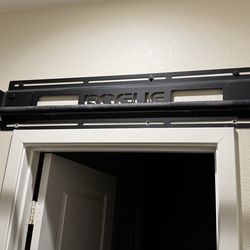 Rogue Pull Up Bar