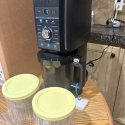 Ninja CREAMi Deluxe Ice Cream Maker | 11-in-1 Create Frozen Desserts, Sorbet, Milkshakes, Yogurt & More | Includes 2 Dishwasher Safe XL 24 Oz. Tubs wi