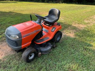 Husqvarna YTHI542XP 42” Cut