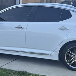 2013 Kia Optima SXL Turbo