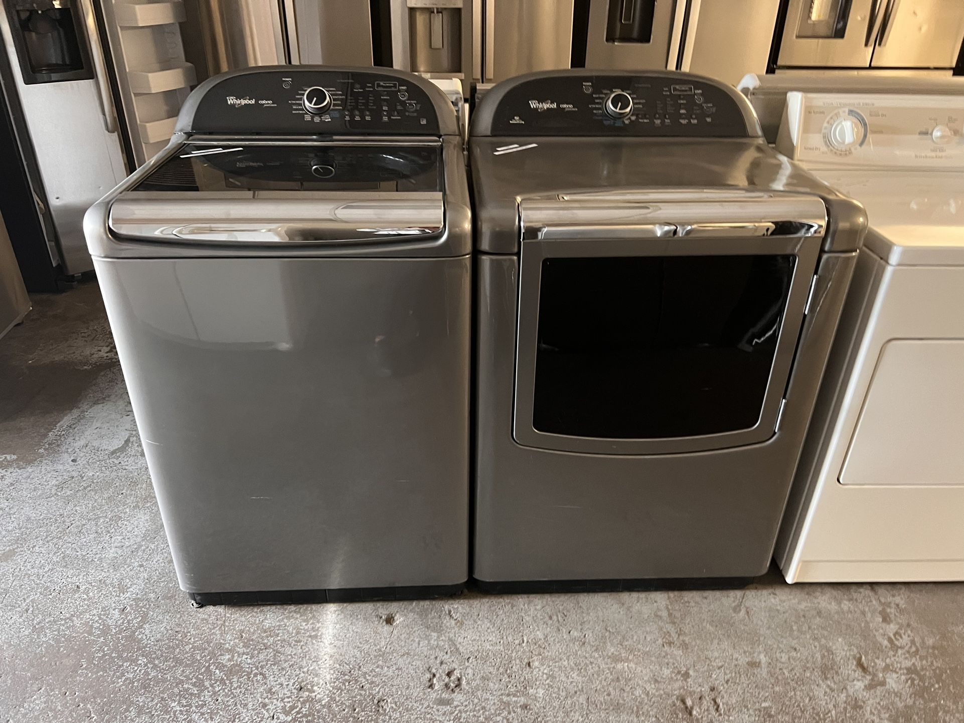 Whirlpool Washer And. Dryer Setused Working