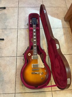 Epiphone 59 Reissue Les Paul  W/ Epiphone Hardshell Case (Brand New)