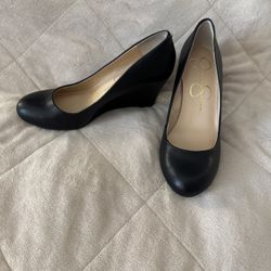 Women’s Shoes -Black Wedge - size 7