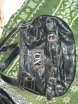 XOXO Black Croc-Embossed Shoulder Bag