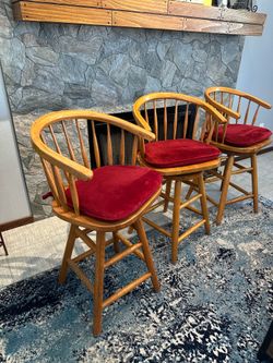 Set of 3 Golden Oak Bar Stools with pads