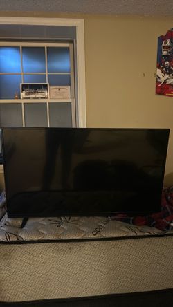 Visio 30in Tv Flat Screen with Stand Built-in Speakers LED TV 30 Inch Black