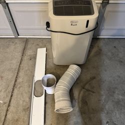 AC Unit with Remote Control 