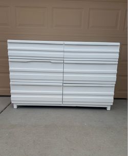 White 6-Drawers