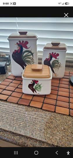 Rooster canister vintage 3 pc cash pickup only