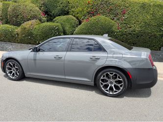 Chrysler 300
