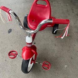 Radio Flyer Fold 2 Go Tricycle