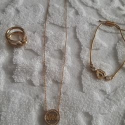 Michael Kors Jewelry Collection 