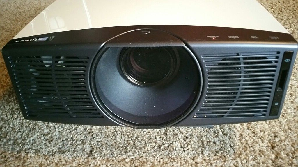 Sony VPL-HS10 Cineza front projector