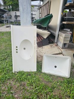 37" Cultured marble sink with matching sink