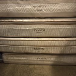 King Size Saatva Mattress $699.financing Available 