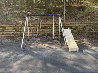 Swing set