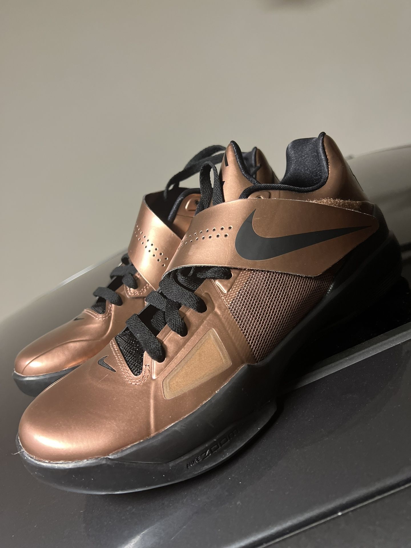New Nike Zoom KD 4 Christmas Copper Metallic Gold 2024 FZ5913-800 - Men's Size 8
