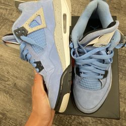 Jordan 4 Unc