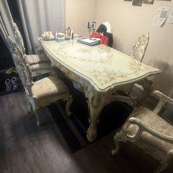 High Quality Antique Dining Table Set