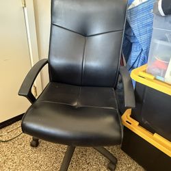 Leather Leather Desk Chair Excellent Condition S
