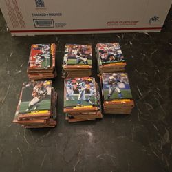 1999 UPPER DECK LOT OF 557 CARDS BASE MIXED PLAYERS MIXED TEAMS