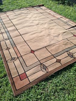 BEAUTIFUL LARGE AREA RUGS