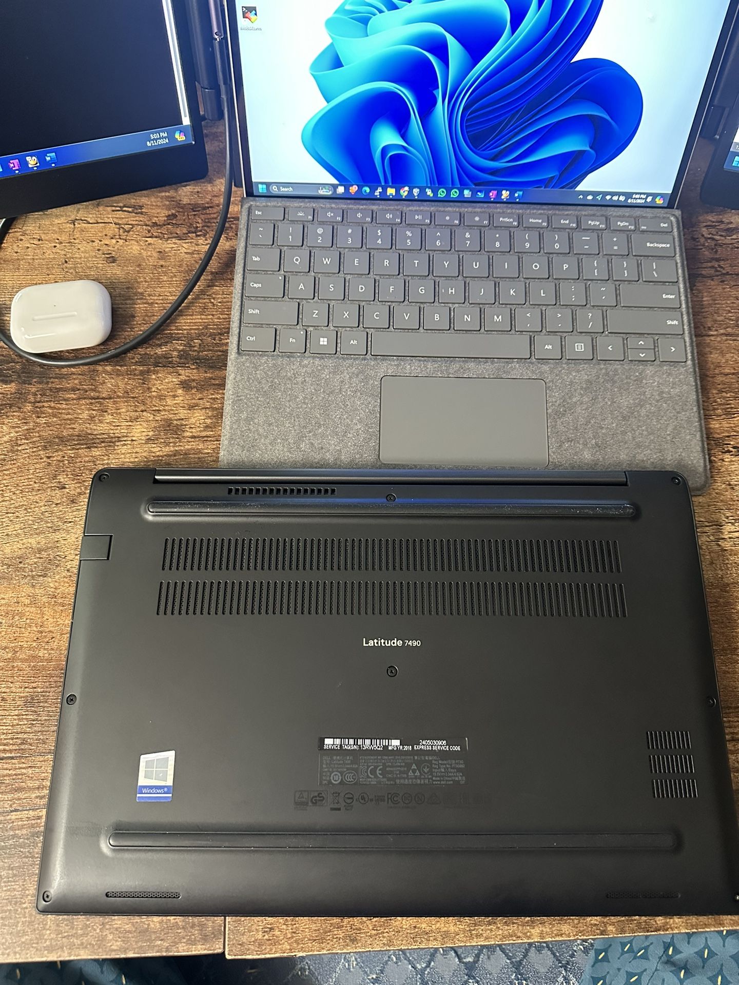 Dell Latitude 7490 / i7 8th Gen QUAD CORE / 32GB Ram / 512 GB SSD / 14" HD Display / Windows 11 pro