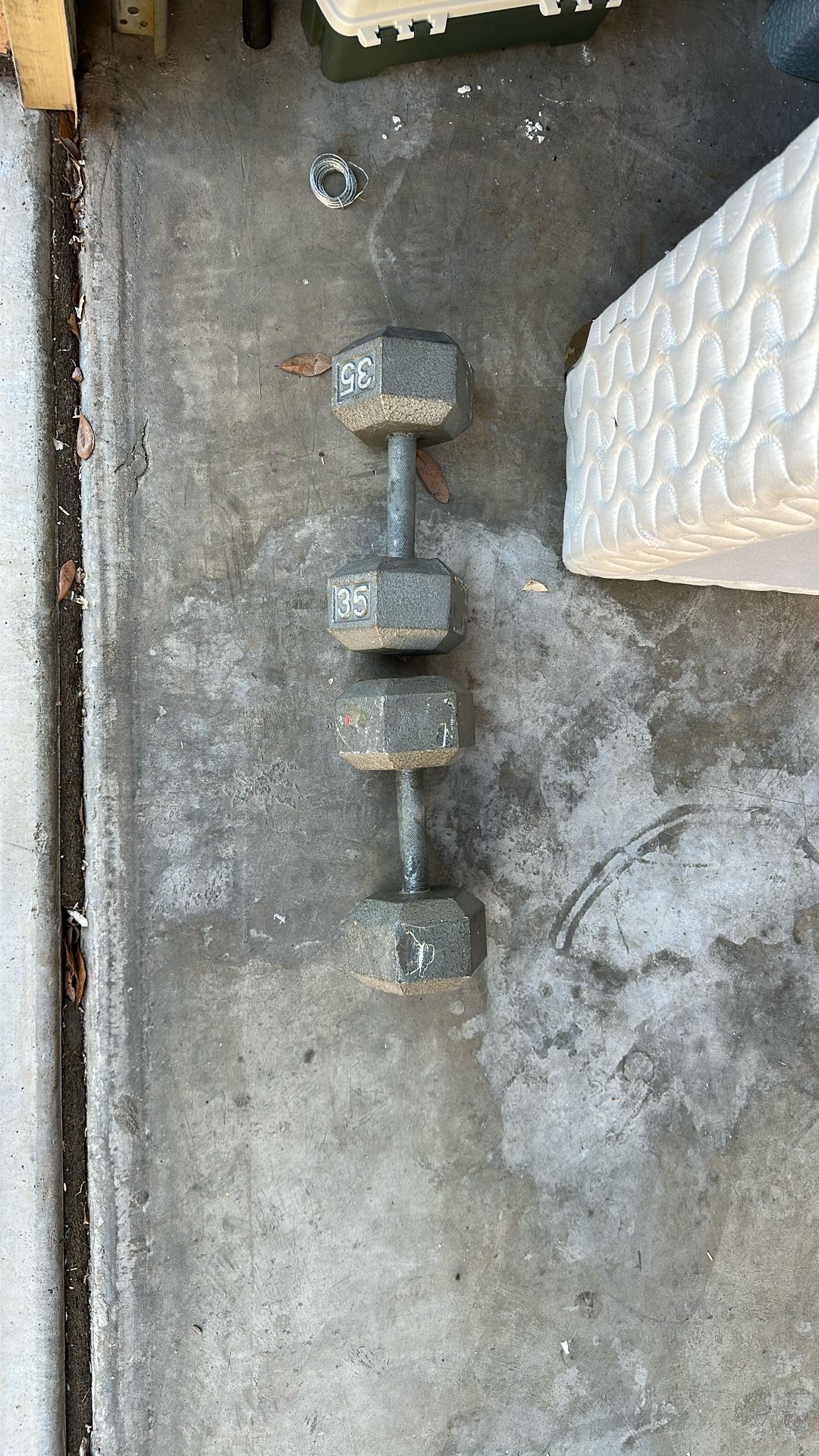 35 Lb Weight Set