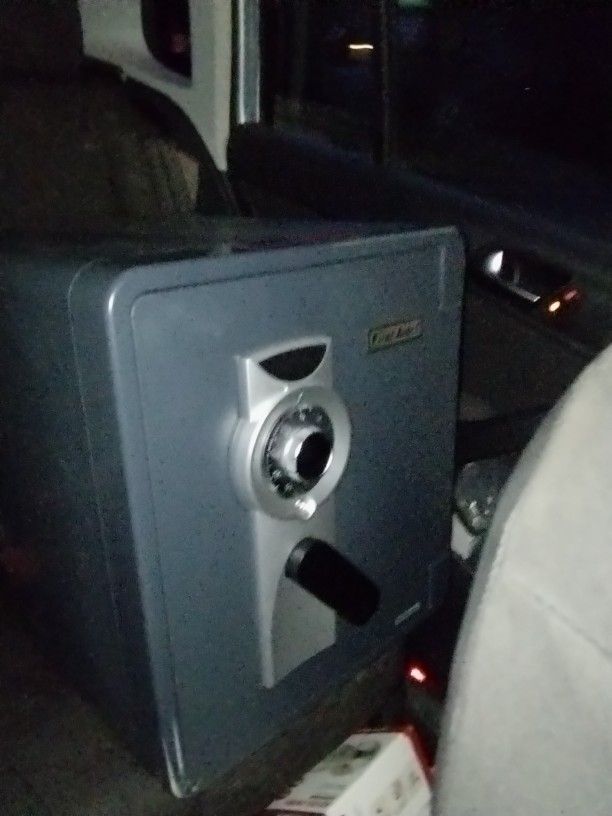 First Alert Safe