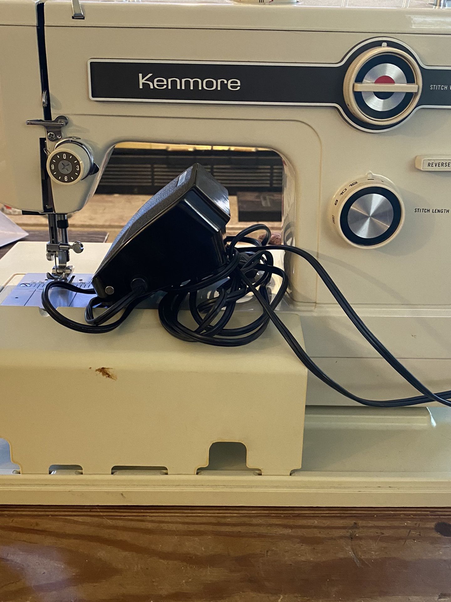 Kenmore 148 Sewing Machine