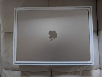 Starlight MacBook Air (13-inch, M3, 2024) 16GB