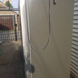 Refrigerator  Gris