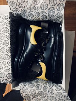 Alexander Maqueen Size 43 Black & Yellow 