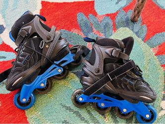 Adult roller blades sz 8/9