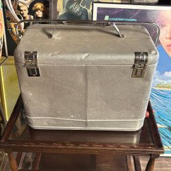 Vintage Cooler 