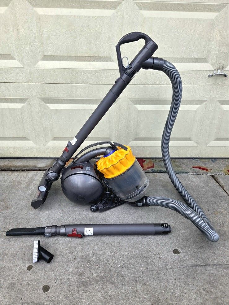 Dyson DC39 Canister Vacuum Cleaner - Extra Extension Wand, 3 Tools, Amazing Suction  - North Glendale 