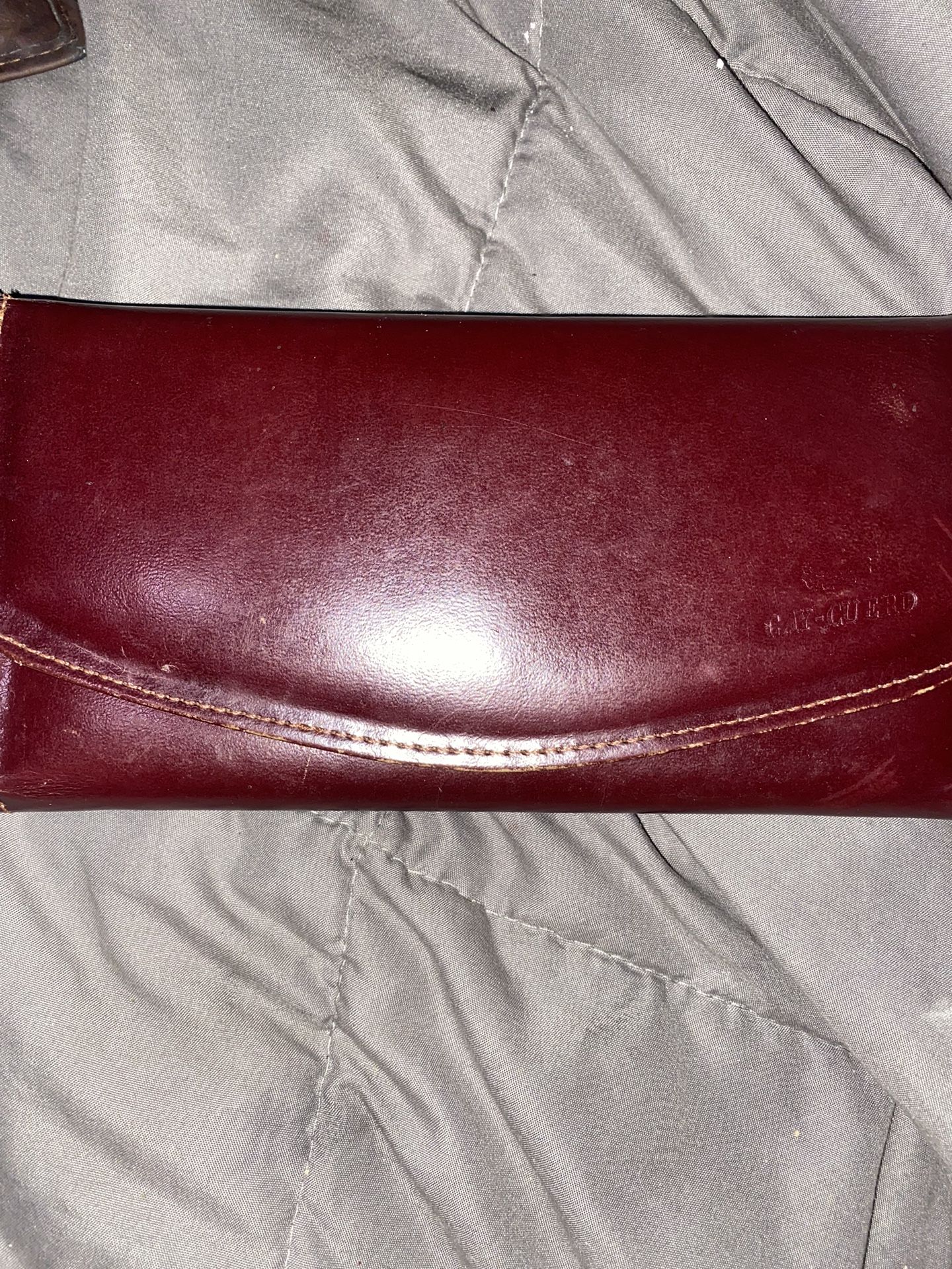 A Vintage Cay-Cuero Burgundy Brown Women’s Wallet