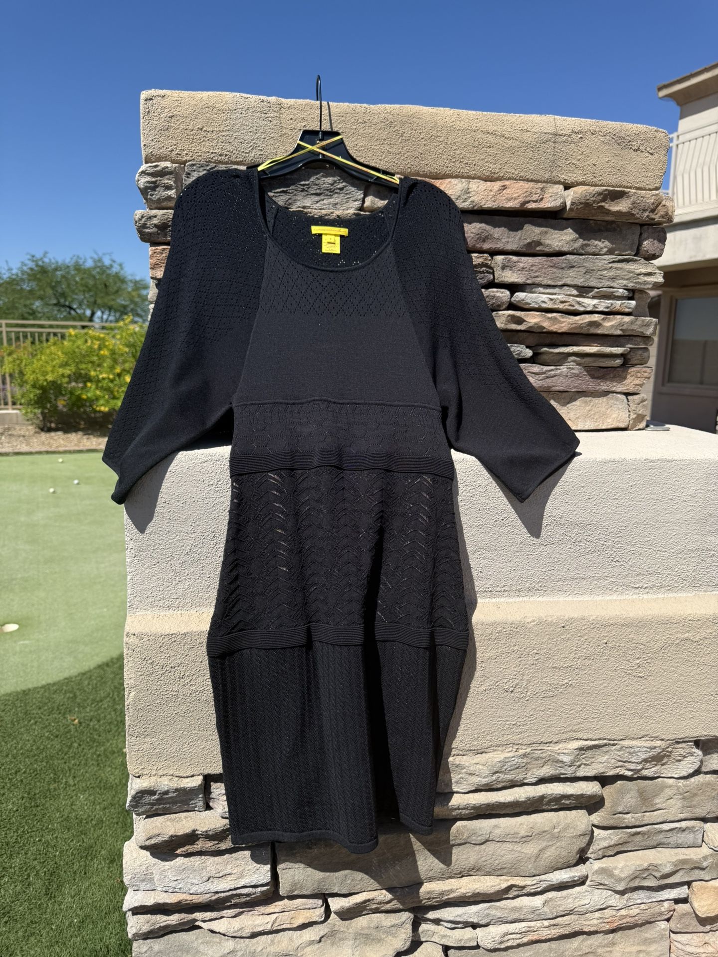 CATHERINE MALANDRINO knit kimono sleeve bodycon dress women’s size small The 3/4 sleeves and short dress. BLACK/ NOIR. CATHERINE MALENDRINO. LARGE AN