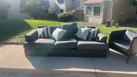 Free Couch