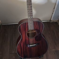 Orangewood Oliver Guitar 