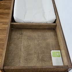 Greengaurd Certified Changing Table 